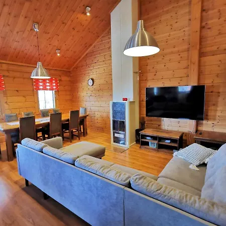 Holiday home Huvikallio B